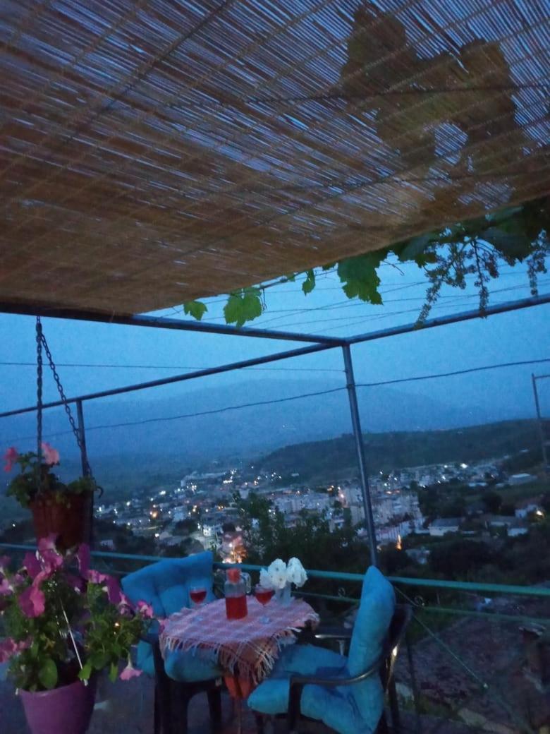 Relax Camping Gjirokastër Buitenkant foto